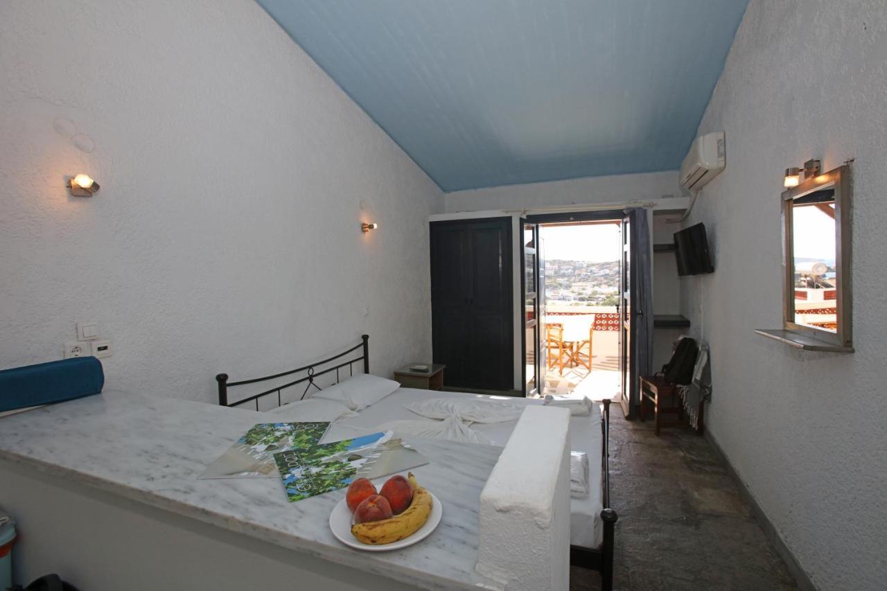 St George Studios & Apartments バトシ エクステリア 写真