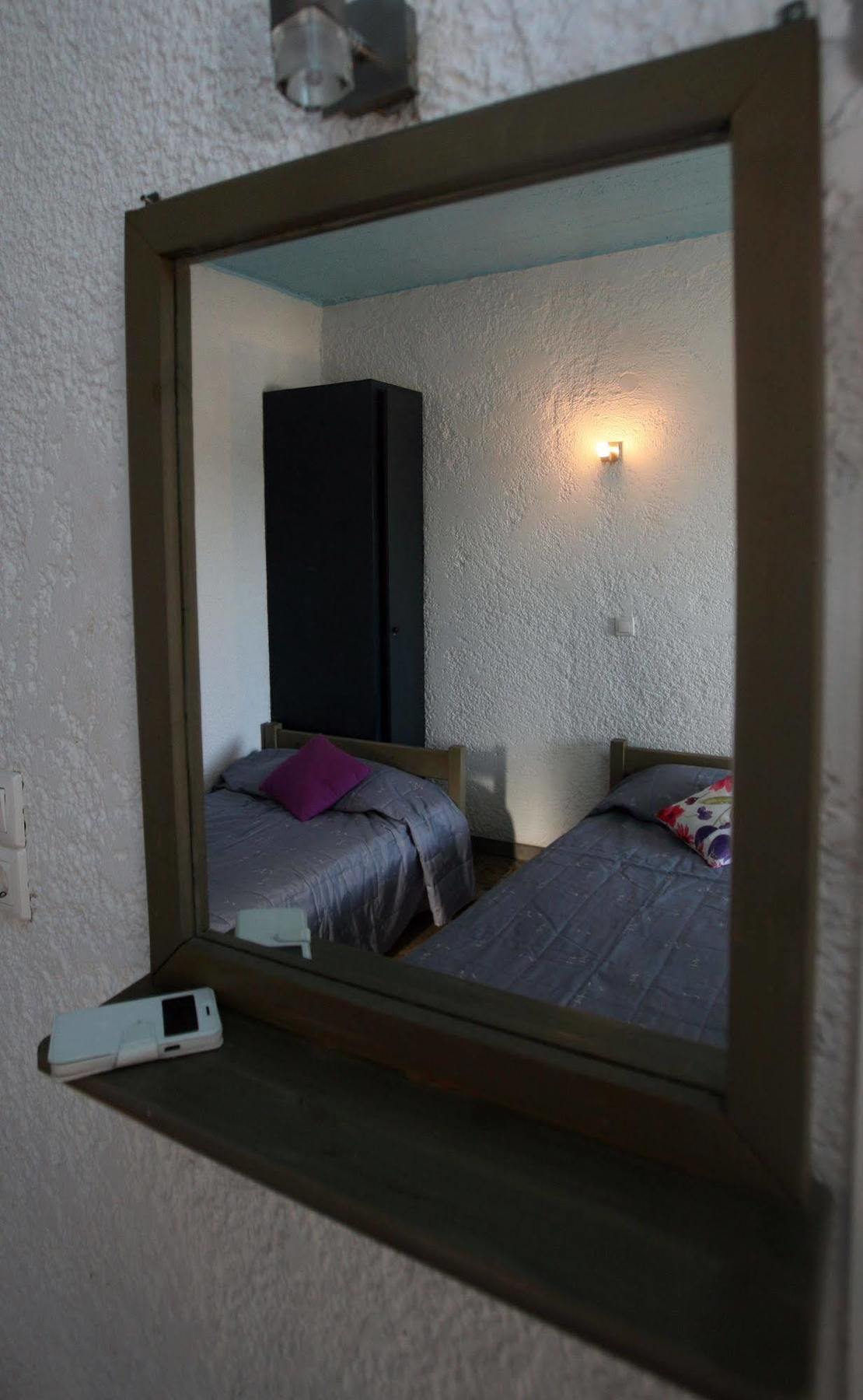 St George Studios & Apartments バトシ エクステリア 写真